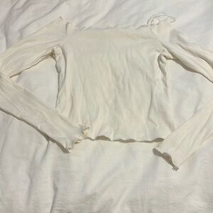 NWT Vestique cream basic long sleeve